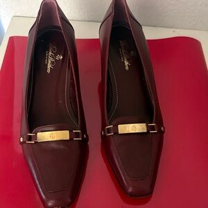 Brooks Brothers Maroon Leather Loafers with Gold Detail